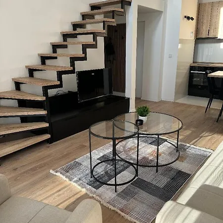 Apartment Lux Duplex Kj *